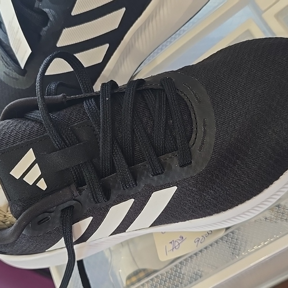 Shoes - Picture 2 of 5